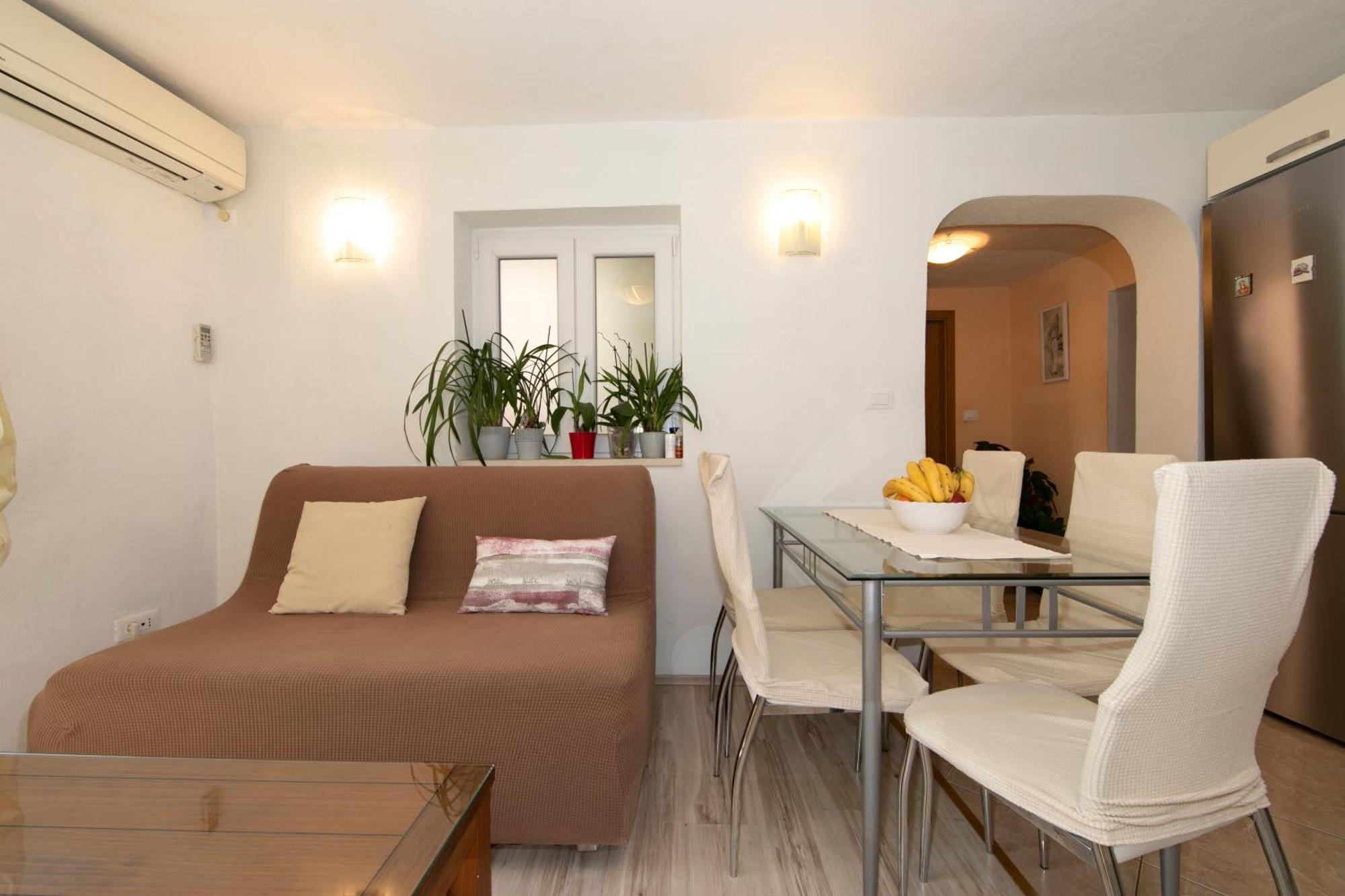 Apartmani Darinka Baska Voda Exterior photo