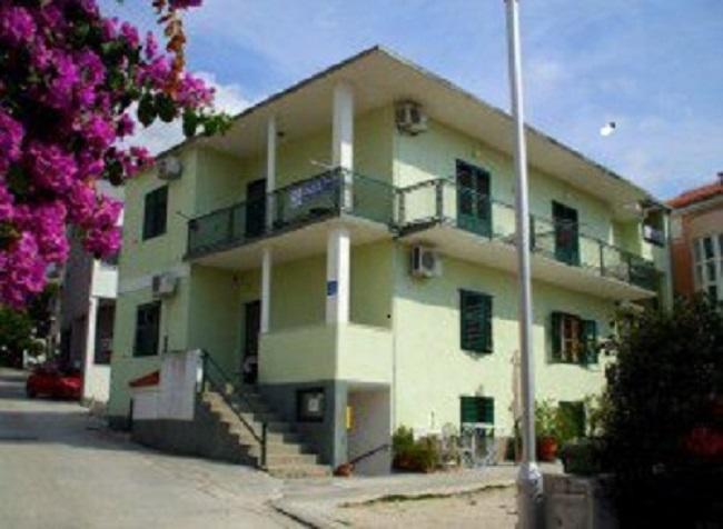 Apartmani Darinka Baska Voda Exterior photo