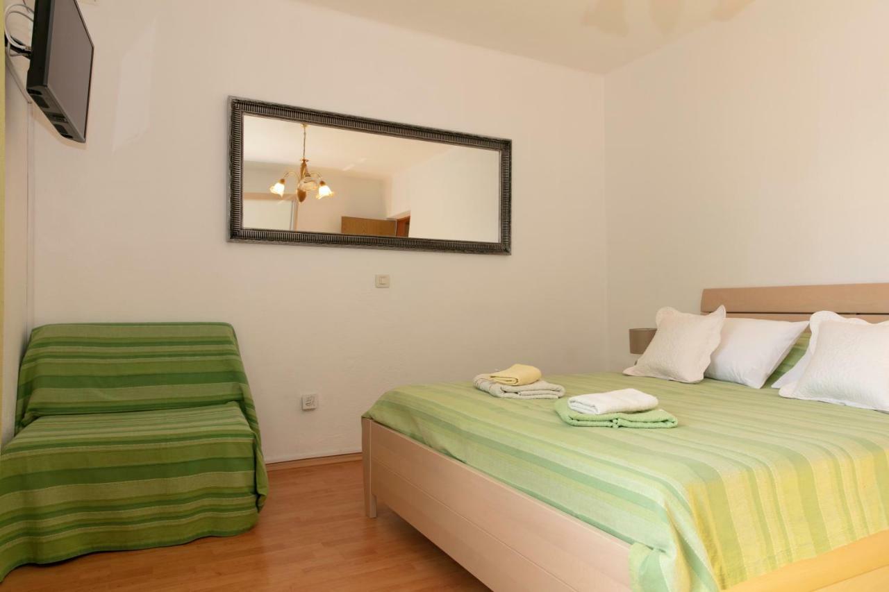 Apartmani Darinka Baska Voda Exterior photo