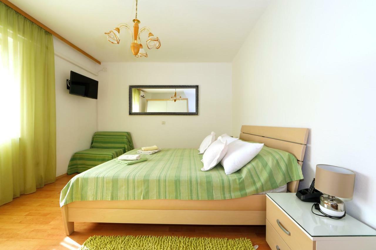 Apartmani Darinka Baska Voda Exterior photo