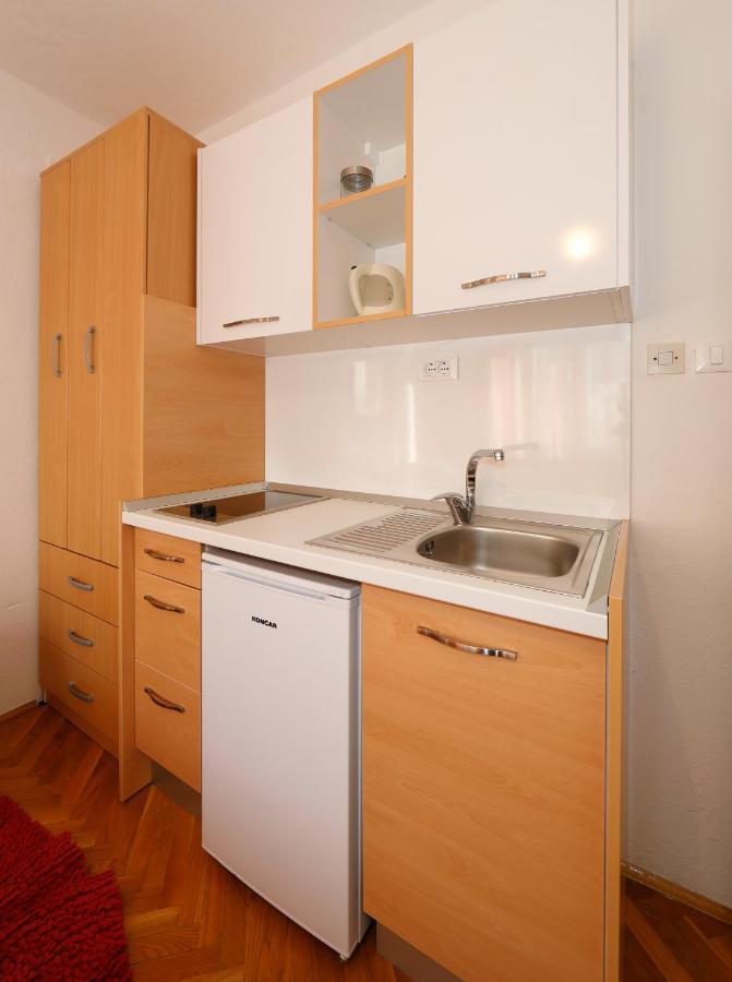 Apartmani Darinka Baska Voda Exterior photo