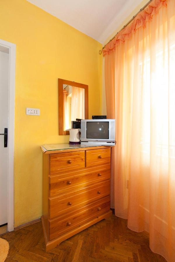 Apartmani Darinka Baska Voda Exterior photo